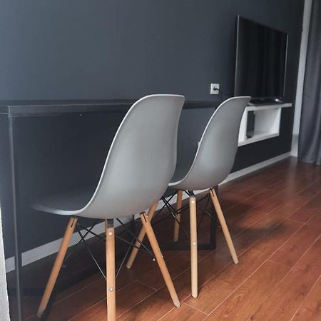 Modern Apartment Korca 3 Bagian luar foto