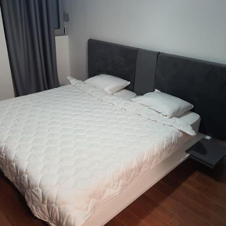 Modern Apartment Korca 3 Bagian luar foto
