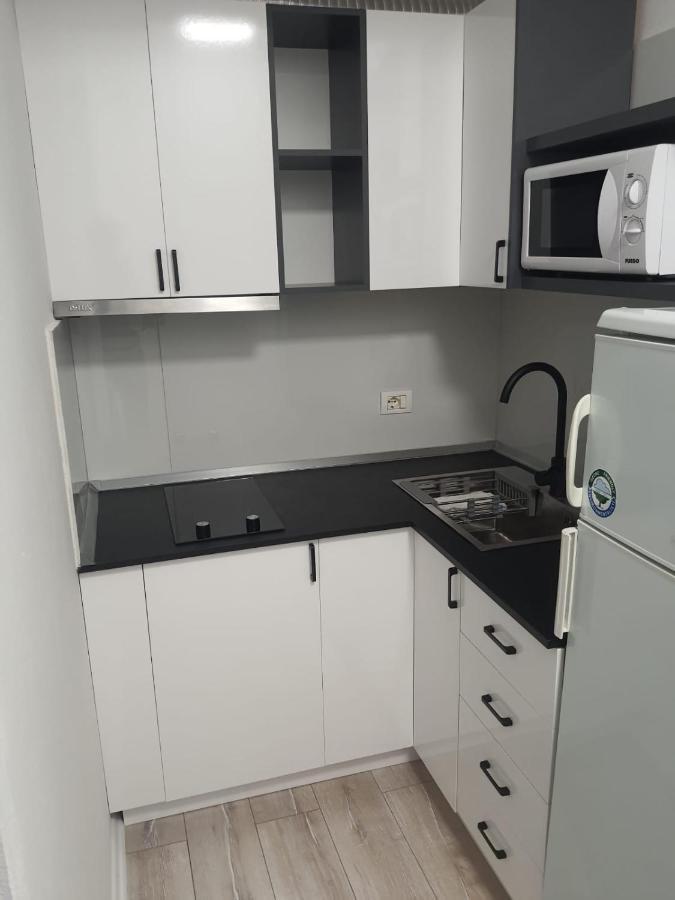 Modern Apartment Korca 3 Bagian luar foto