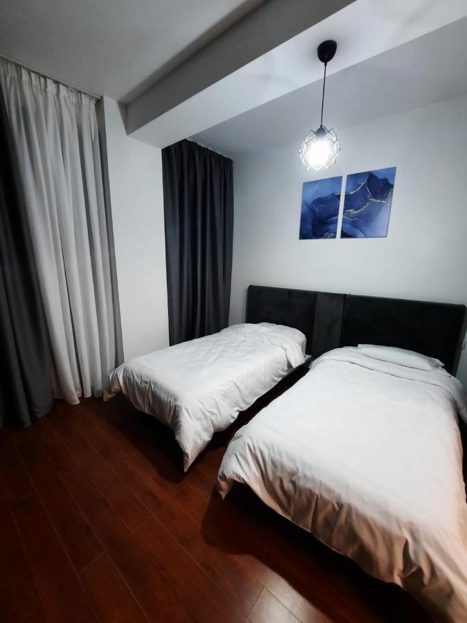 Modern Apartment Korca 3 Bagian luar foto