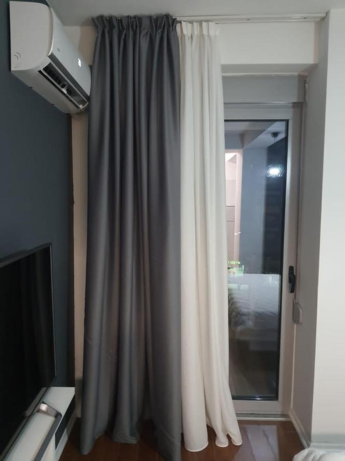 Modern Apartment Korca 3 Bagian luar foto